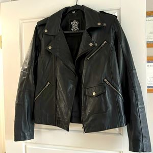 Black Leather Jacket Medium
